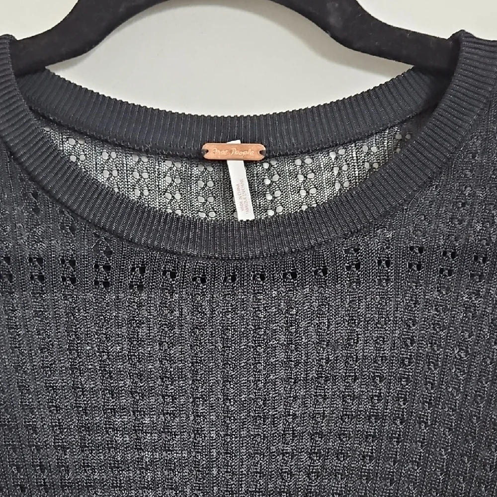 Free People H20 Black Mesh Crew Neck Pullover Medium
